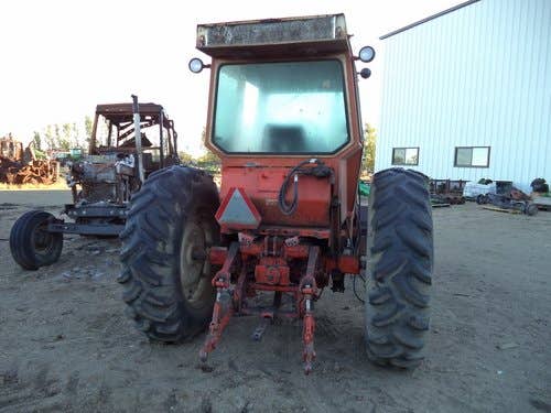 Used Allis Chalmers 200 Tractor parts.