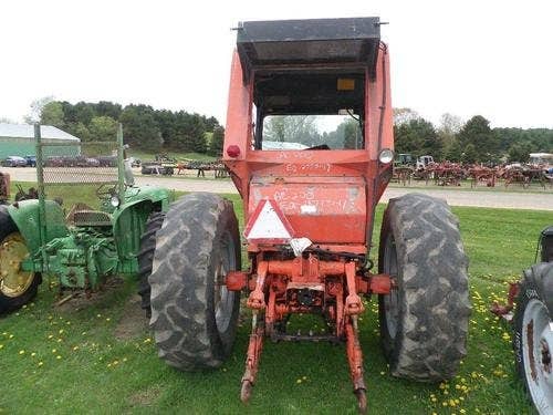 Used Allis Chalmers 200 Tractor parts.
