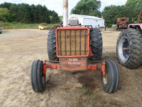 Used Allis Chalmers 200 Tractor parts.