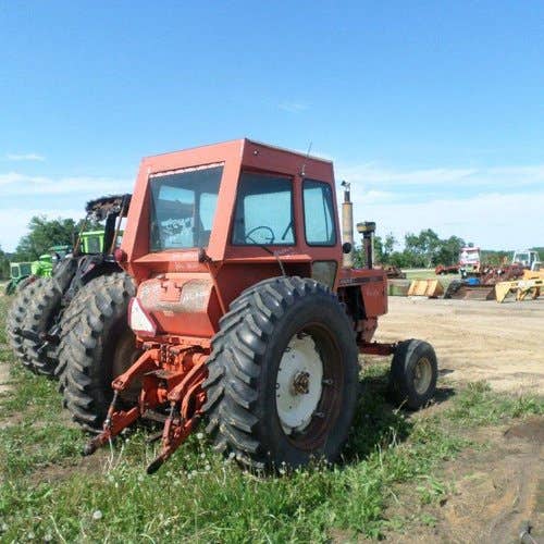 Used Allis Chalmers 200 Tractor parts.