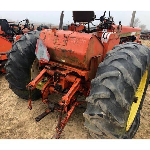 Used Allis Chalmers 200 Tractor parts.
