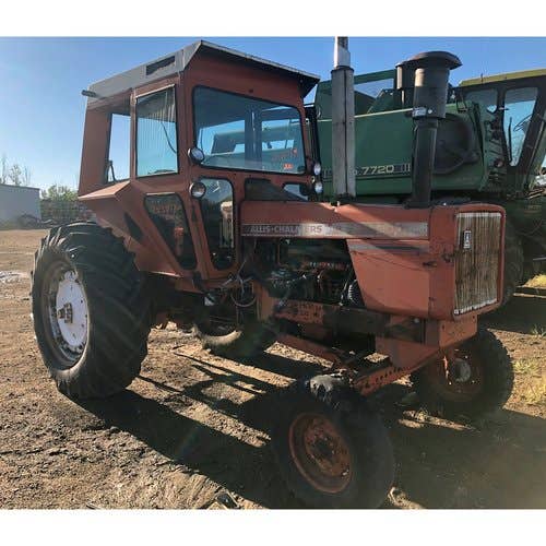Used Allis Chalmers 200 Tractor parts.