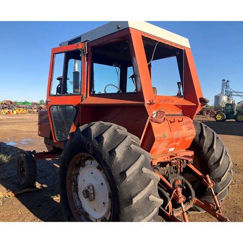 Used Allis Chalmers 200 Tractor parts.