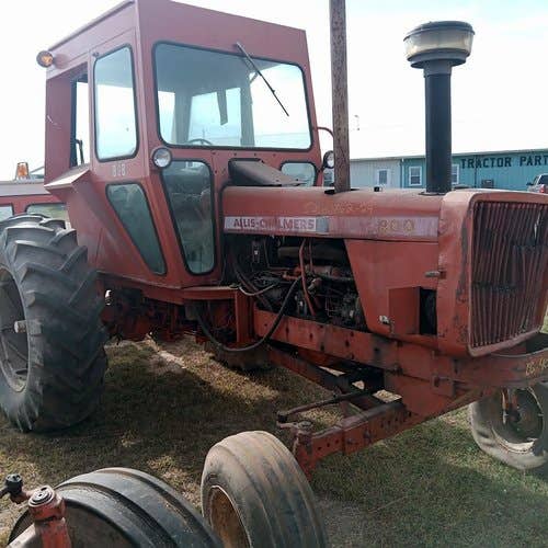 Used Allis Chalmers 200 Tractor parts.