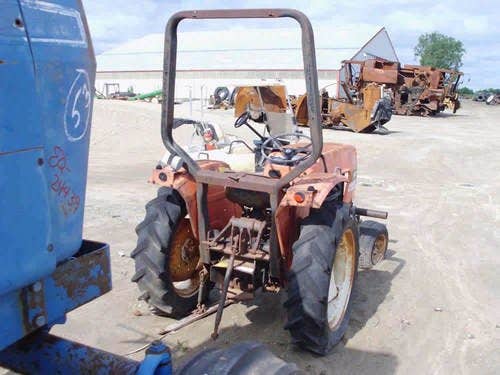 Used Allis Chalmers 5020 Tractor parts.