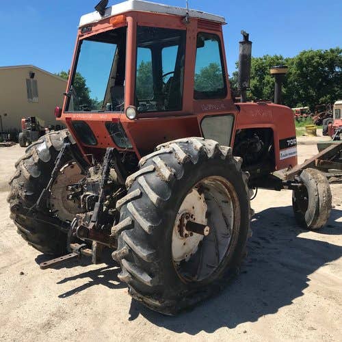 Used Allis Chalmers 7010 Tractor parts.