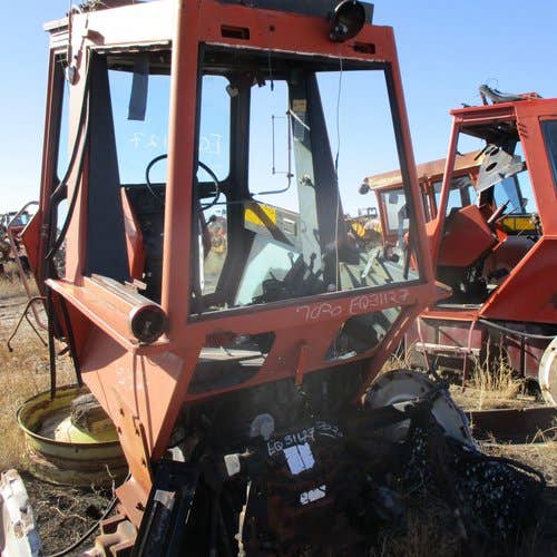 Used Allis Chalmers 7020 Tractor parts.