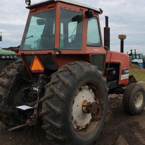 1978 Used Allis Chalmers 7020 Tractor parts.