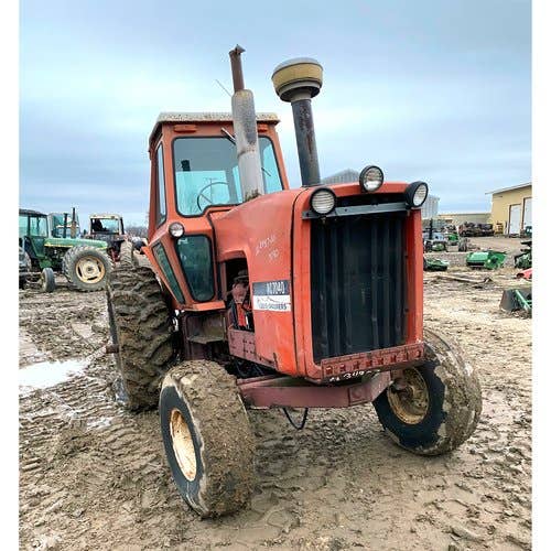 Used Allis Chalmers 7040 Tractor parts.