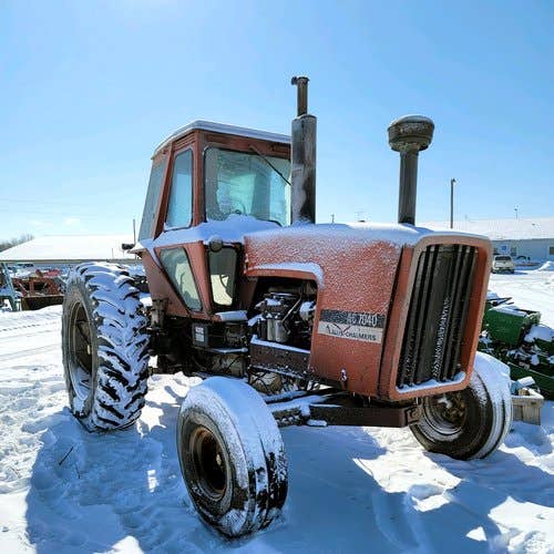 Used Allis Chalmers 7040 Tractor parts.