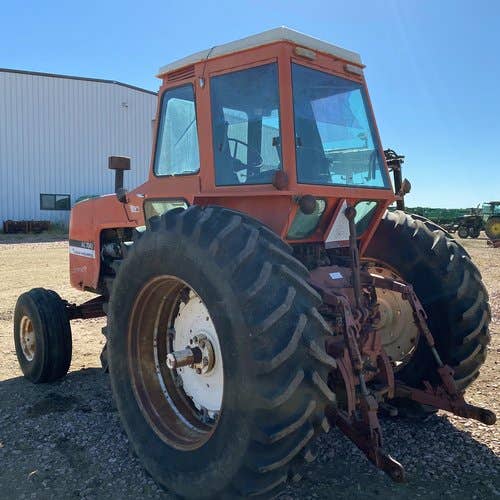 1975 Used Allis Chalmers 7040 Tractor parts.