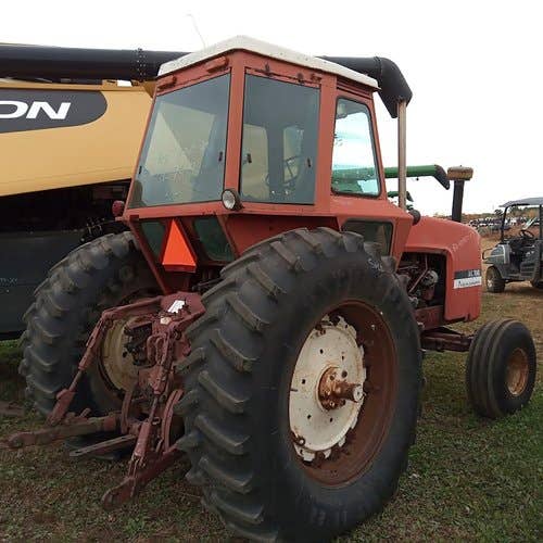 Used Allis Chalmers 7040 Tractor parts.
