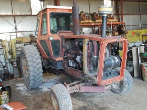 Used Allis Chalmers 7060 Tractor parts.