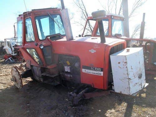 Used Allis Chalmers 7060 Tractor parts.