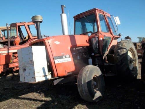 Used Allis Chalmers 7060 Tractor parts.