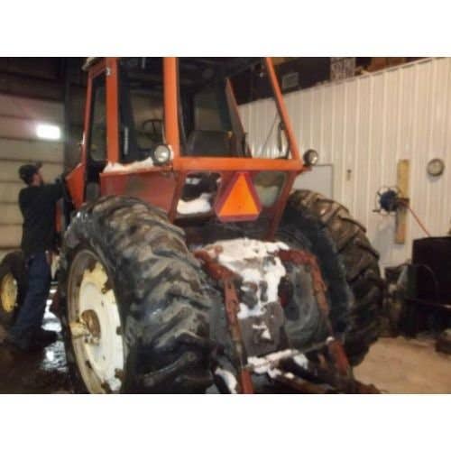 Used Allis Chalmers 7060 Tractor parts.
