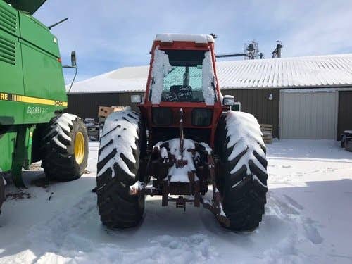 Used Allis Chalmers 7060 Tractor parts.