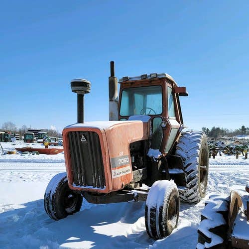 Used Allis Chalmers 7060 Tractor parts.