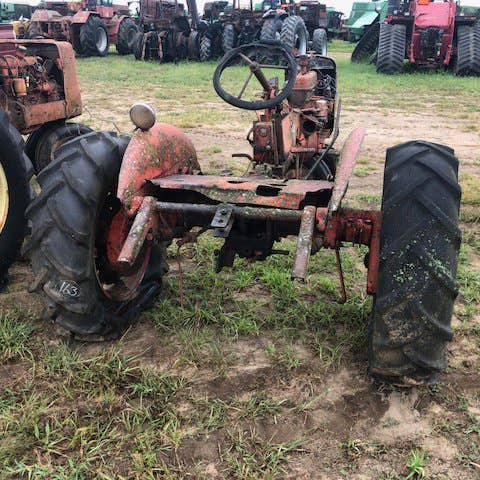 Used Allis Chalmers B Tractor parts.