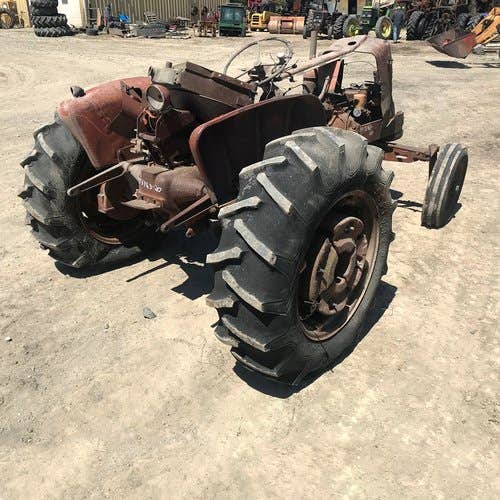 Used Allis Chalmers D14 Tractor parts.