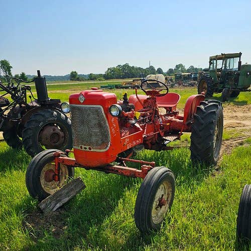 Used Allis Chalmers D14 Tractor parts.