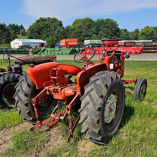 Used Allis Chalmers D14 Tractor parts.