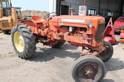 Used Allis Chalmers D15 Tractor parts.