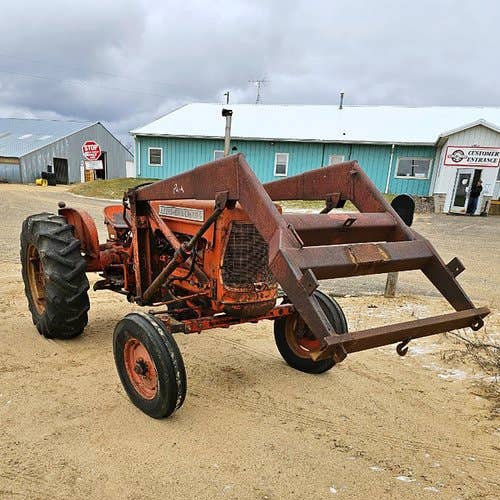 Used Allis Chalmers D15 Tractor parts.