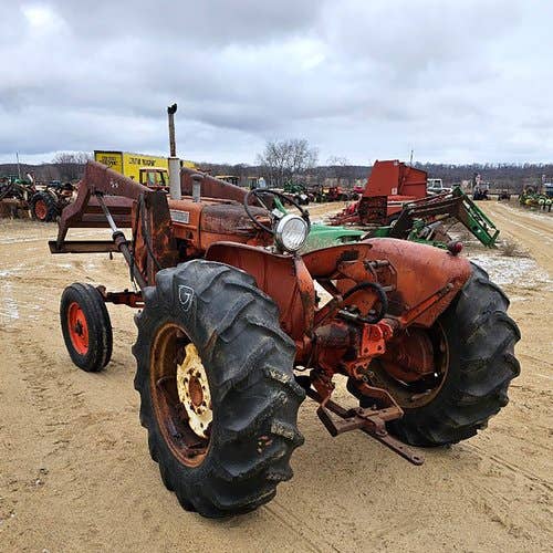 Used Allis Chalmers D15 Tractor parts.