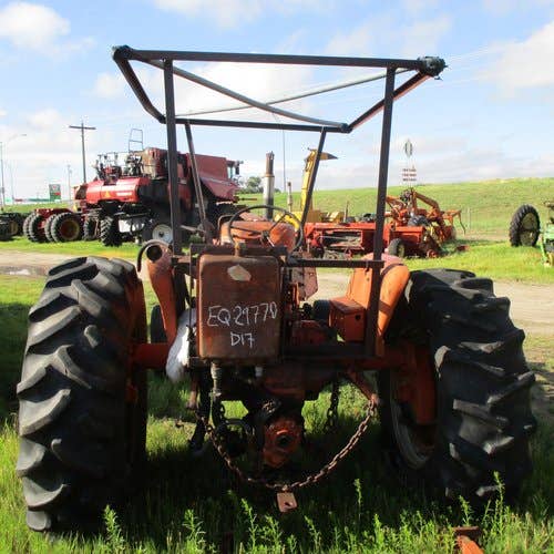 Used Allis Chalmers D17 Tractor parts.