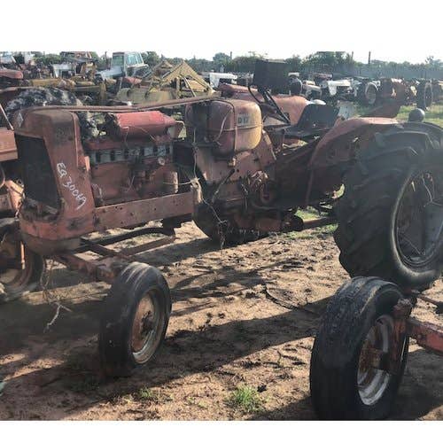 Used Allis Chalmers D17 Tractor parts.