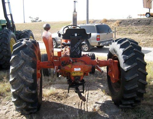 Used Allis Chalmers D17 Tractor parts.