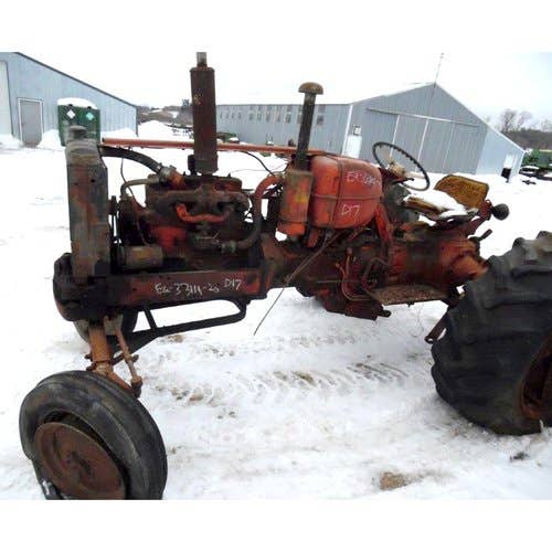 Used Allis Chalmers D17 Tractor parts.