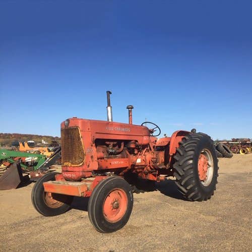 Used Allis Chalmers D17 Tractor parts.