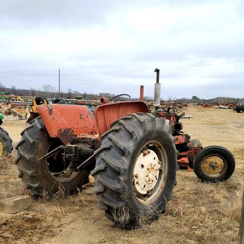 Used Allis Chalmers D17 Tractor parts.
