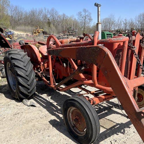 Used Allis Chalmers D17 Tractor parts.