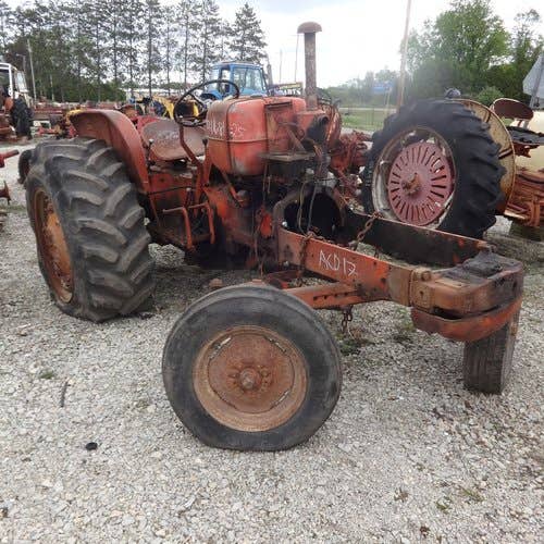 Used Allis Chalmers D17 Tractor parts.