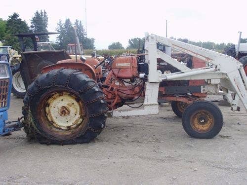 Used Allis Chalmers D19 Tractor parts.