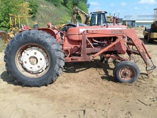 Used Allis Chalmers D19 Tractor parts.