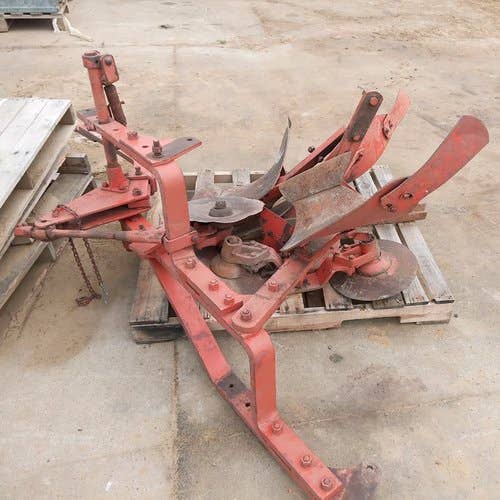 Used Allis Chalmers Plow Tillage parts.
