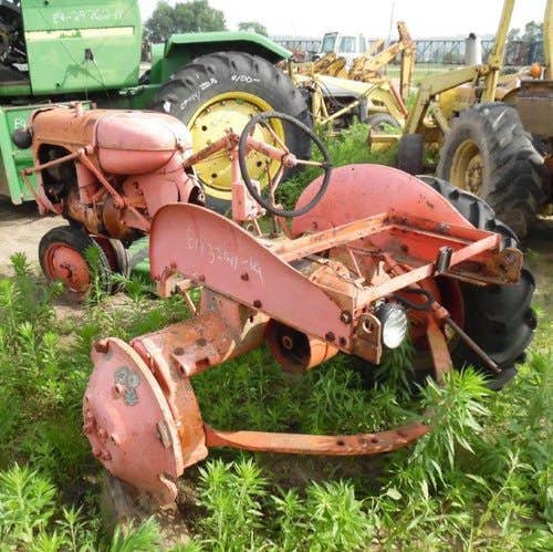 Used Allis Chalmers B Tractor parts.