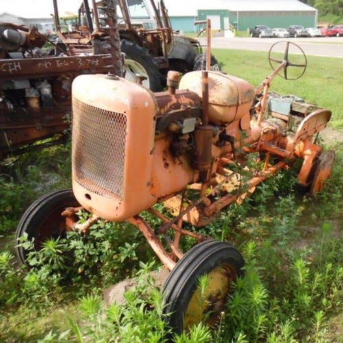 Used Allis Chalmers B Tractor parts.