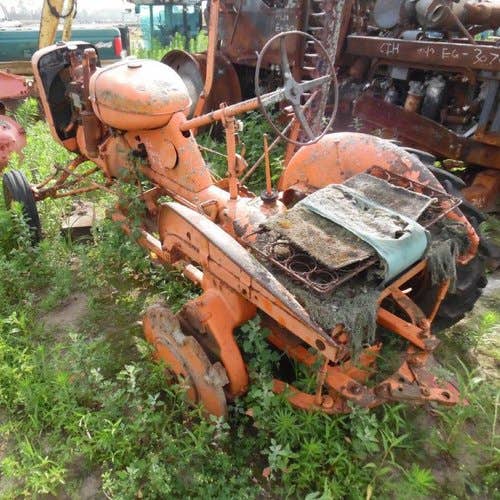 Used Allis Chalmers B Tractor parts.