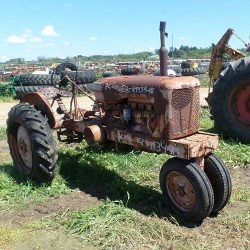 Used Allis Chalmers WC Tractor parts.