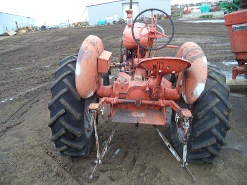 Used Allis Chalmers Wd Tractor parts.