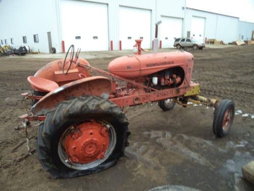 Used Allis Chalmers Wd Tractor parts.