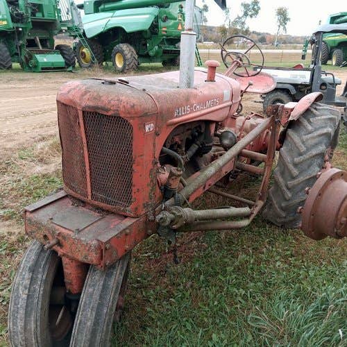 Used Allis Chalmers wd Tractor parts.