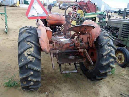 Used Allis Chalmers wd45 Tractor parts.