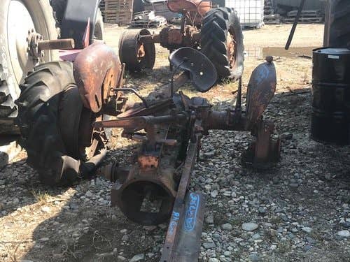 Used Allis Chalmers Wd45 Tractor parts.
