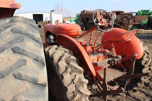 Used Allis Chalmers WD45 Tractor parts.